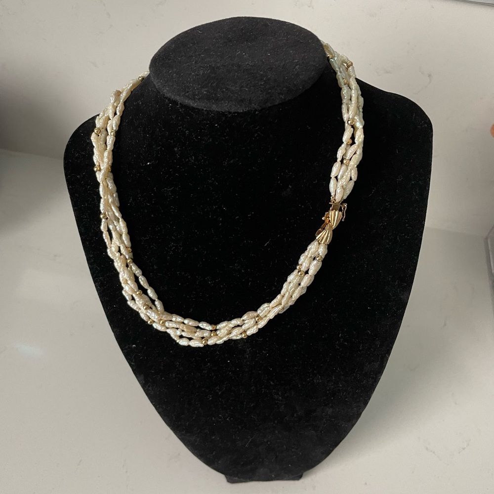 Elegant Pearl Necklace with 14K clasp